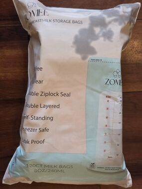 NWT Zomee Blue & White Breast Milk Storage Bags - 120 Count 8oz Bags